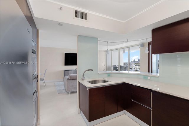 1900 Sunset Harbour Drive 2008, Miami Beach, FL 33139