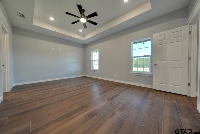 2675 FM 2710, Lindale, TX 75771