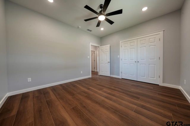 2675 FM 2710, Lindale, TX 75771