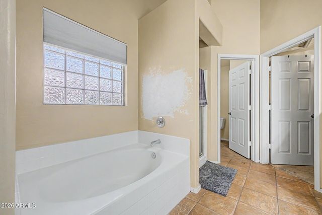 8365 W BERRIDGE Lane, Glendale, AZ 85305