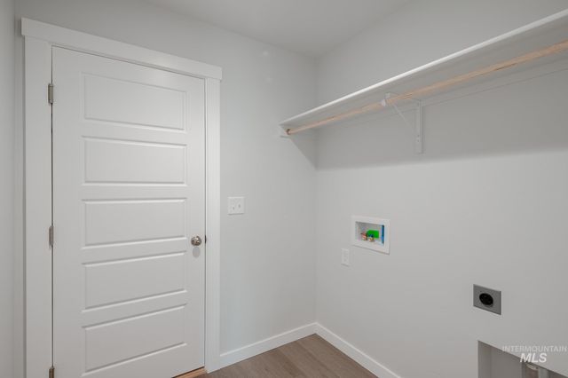 1556 Dyer St, Middleton, ID 83644