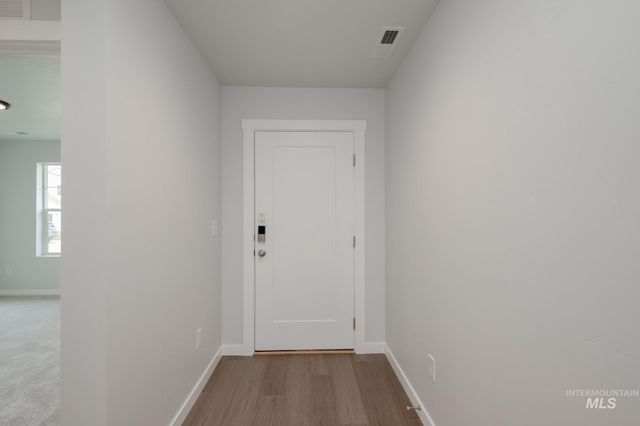 1556 Dyer St, Middleton, ID 83644