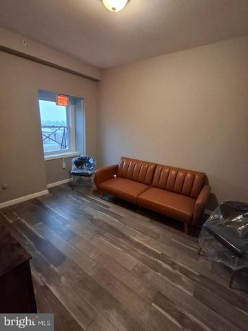 339 BLOOM ST, Baltimore, MD 21217