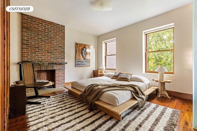 497 ST JOHNS Place, New York City, NY 11238