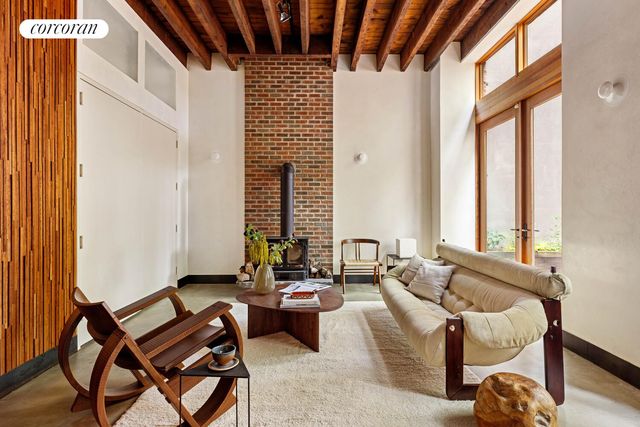 497 ST JOHNS Place, New York City, NY 11238