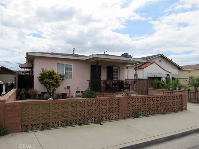 658 Oakford, East Los Angeles, CA 90022
