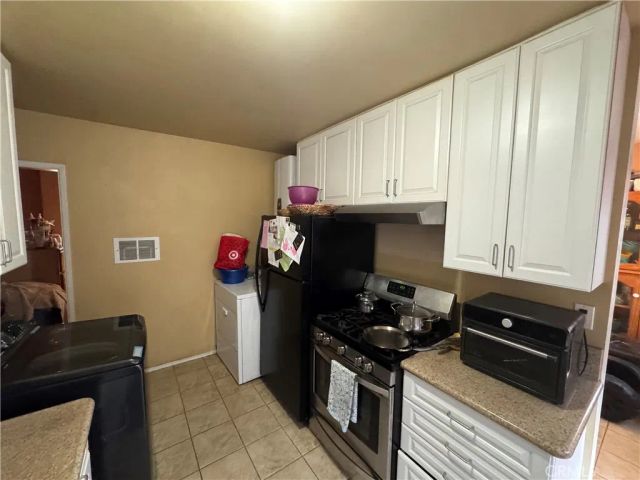 658 Oakford, East Los Angeles, CA 90022
