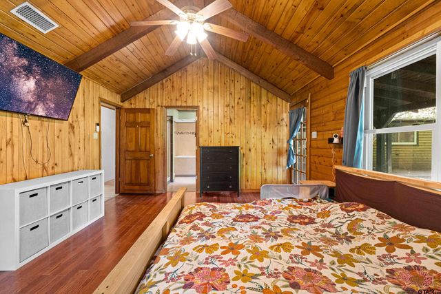 395 Bolding RD, Marshall, TX 75670