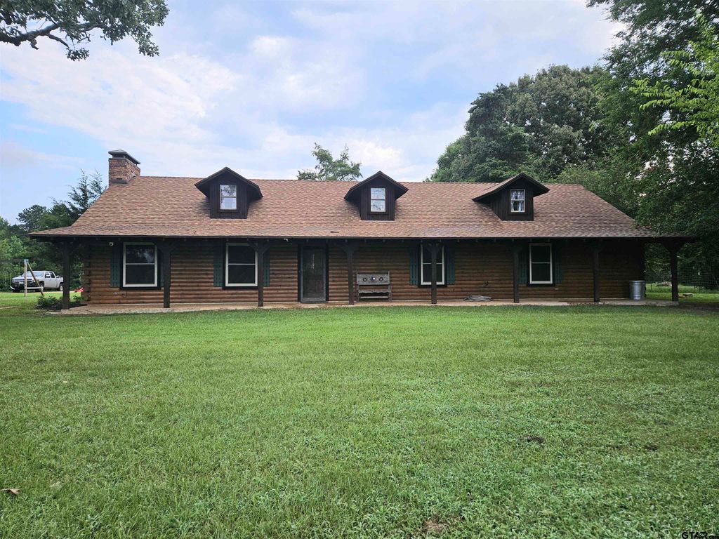 395 Bolding RD, Marshall, TX 75670