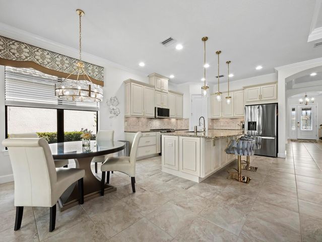 4124 ILARIA AVENUE, Sarasota, FL 34238