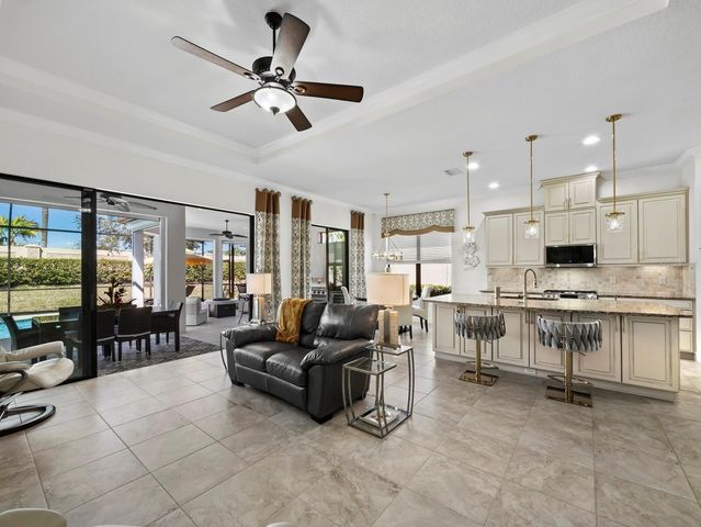 4124 ILARIA AVENUE, Sarasota, FL 34238