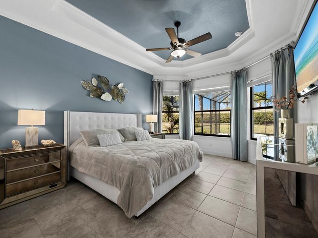 4124 ILARIA AVENUE, Sarasota, FL 34238