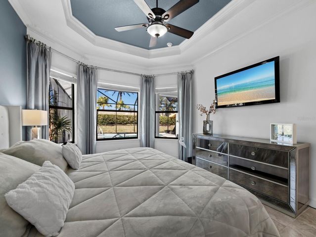 4124 ILARIA AVENUE, Sarasota, FL 34238