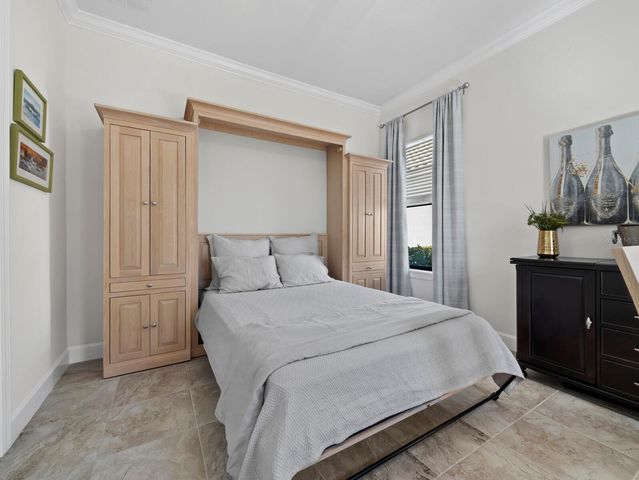 4124 ILARIA AVENUE, Sarasota, FL 34238