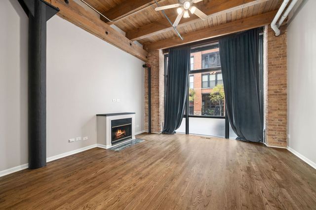 701 W Jackson Boulevard 102, Chicago, IL 60661