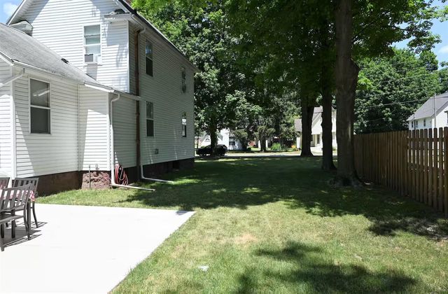 402 Jefferson Street, Cassopolis, MI 49031