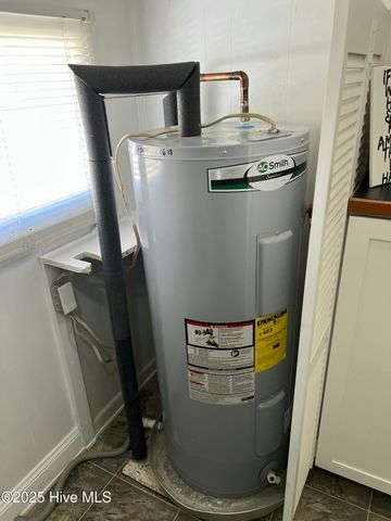 502 Hollywood Boulevard, Havelock, NC 28532