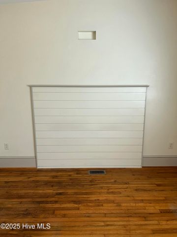 502 Hollywood Boulevard, Havelock, NC 28532