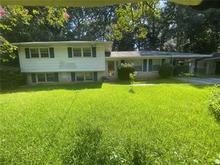 2346 Springdale SW Circle, Atlanta, GA 30315