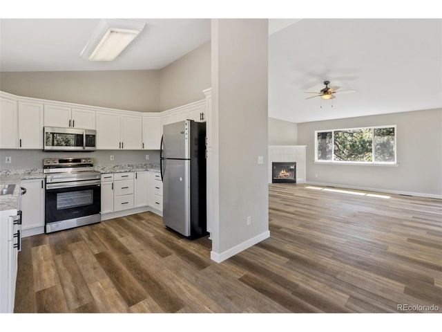 18 Mt. Powderhorn, Florissant, CO 80816