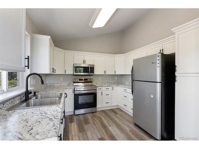 18 Mt. Powderhorn, Florissant, CO 80816