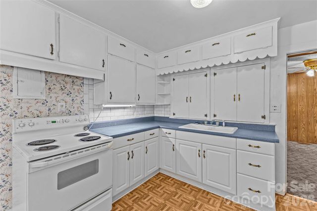 2517 Plum Street, Charlotte, NC 28269