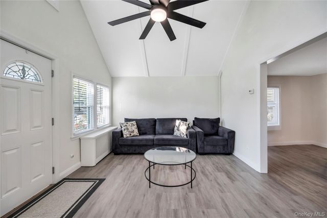 98 1st Avenue, East Rockaway, NY 11518