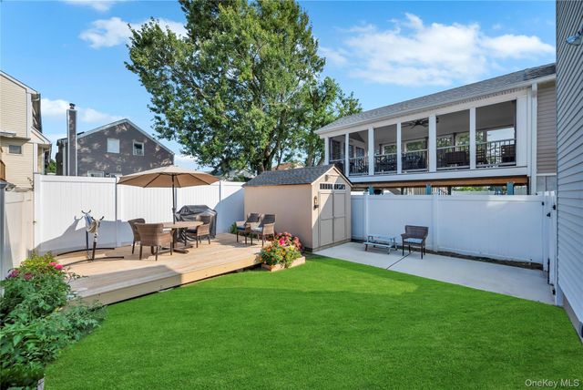 98 1st Avenue, East Rockaway, NY 11518