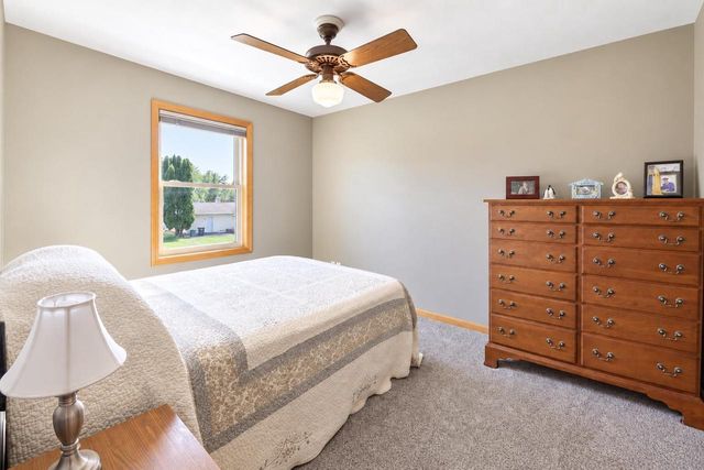 1445 W BRECKENRIDGE COURT, Appleton, WI 54914