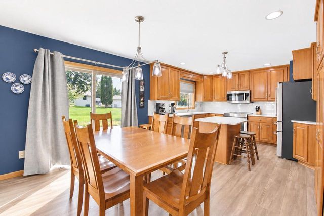 1445 W BRECKENRIDGE COURT, Appleton, WI 54914