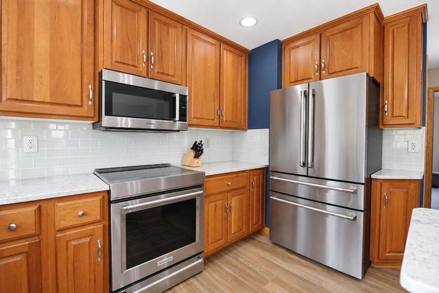 1445 W BRECKENRIDGE COURT, Appleton, WI 54914