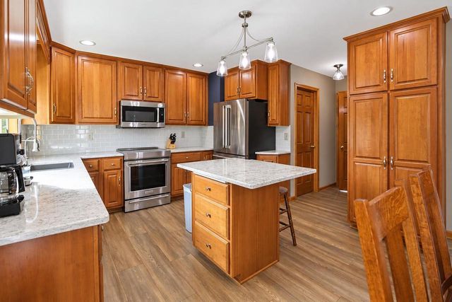 1445 W BRECKENRIDGE COURT, Appleton, WI 54914