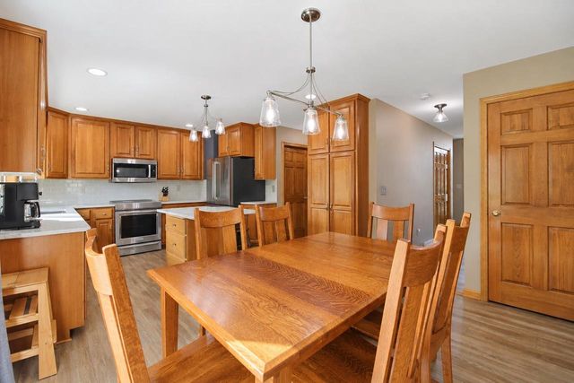 1445 W BRECKENRIDGE COURT, Appleton, WI 54914