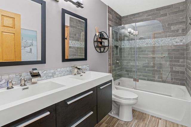 3343 Quarry Avenue, Anoka, MN 55303