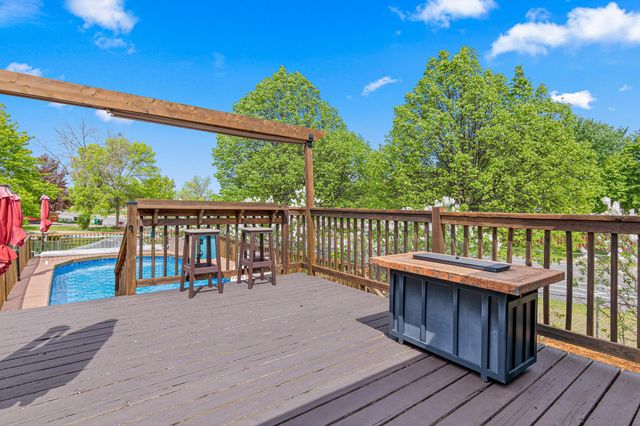 3343 Quarry Avenue, Anoka, MN 55303
