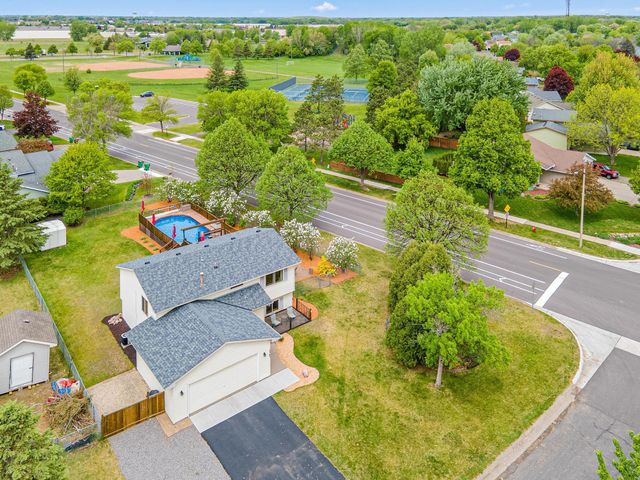 3343 Quarry Avenue, Anoka, MN 55303