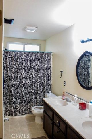 2901 Flint Hills, Bakersfield, CA 93313