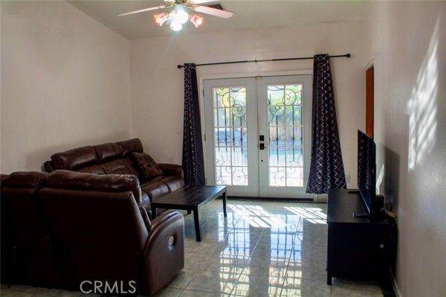 2901 Flint Hills, Bakersfield, CA 93313