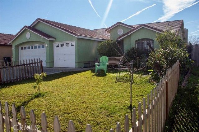 2901 Flint Hills, Bakersfield, CA 93313