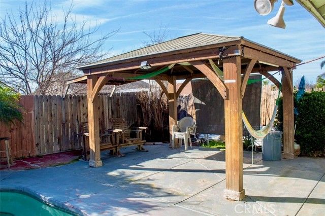 2901 Flint Hills, Bakersfield, CA 93313