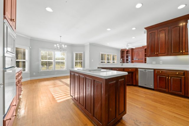 1800 McBride Rd, Lewisburg, TN 37091