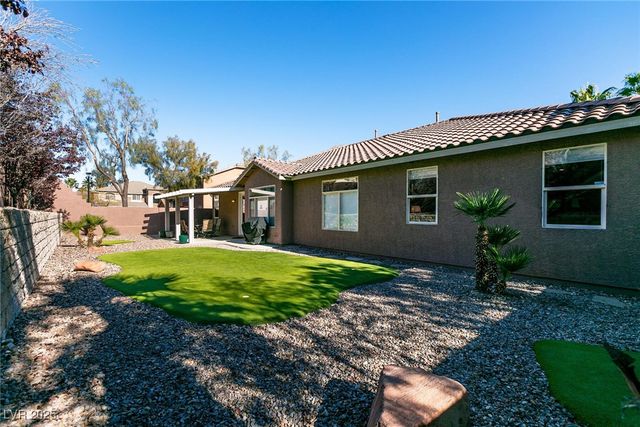 9413 Empire Rock Street, Las Vegas, NV 89143