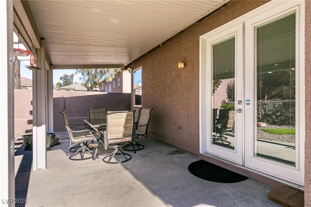 9413 Empire Rock Street, Las Vegas, NV 89143