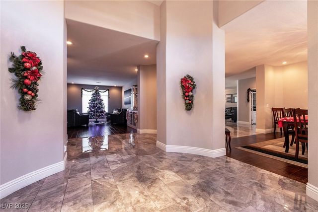 9413 Empire Rock Street, Las Vegas, NV 89143