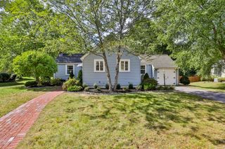 37 Mingo St, Milton, MA 02186