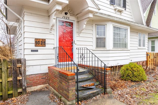 1025 Genesee Park Boulevard, Rochester, NY 14619