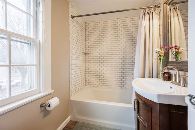 1025 Genesee Park Boulevard, Rochester, NY 14619