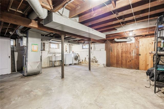 1025 Genesee Park Boulevard, Rochester, NY 14619