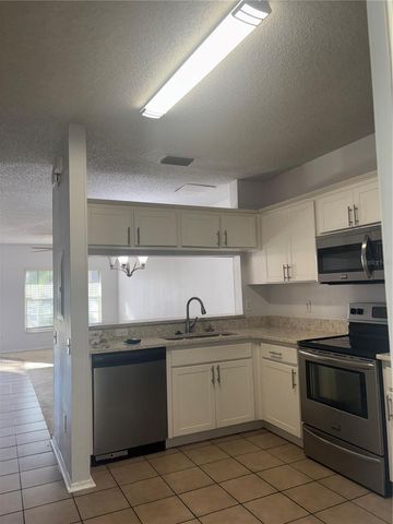 6308 BAYSIDE KEY DRIVE, Tampa, FL 33615