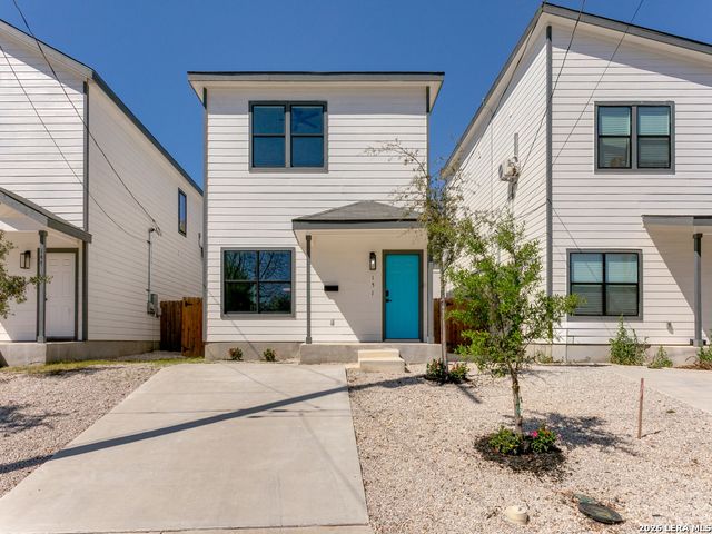 151 Vine St, San Antonio, TX 78210